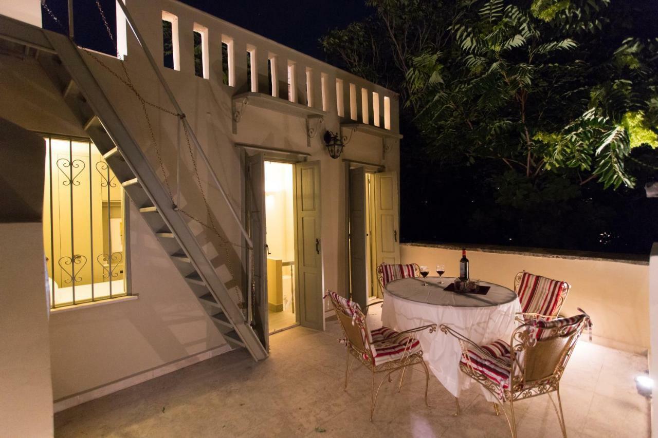 Plaka360 Apartments Athens Exterior photo